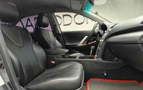 Toyota Camry, 2011 год, 1 550 000 рублей, 21 фотография