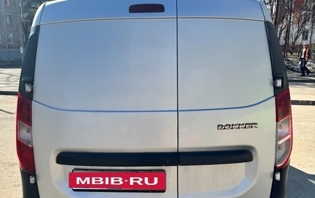 Renault Dokker, 2018 год, 825 000 рублей, 2 фотография