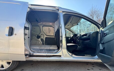 Renault Dokker, 2018 год, 825 000 рублей, 11 фотография