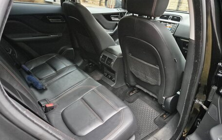 Jaguar F-Pace, 2017 год, 2 630 000 рублей, 6 фотография