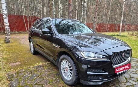 Jaguar F-Pace, 2017 год, 2 630 000 рублей, 4 фотография