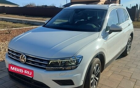 Volkswagen Tiguan II, 2019 год, 2 550 000 рублей, 5 фотография