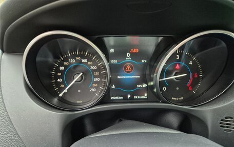 Jaguar F-Pace, 2017 год, 2 630 000 рублей, 13 фотография