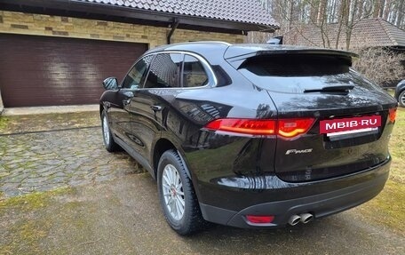 Jaguar F-Pace, 2017 год, 2 630 000 рублей, 10 фотография