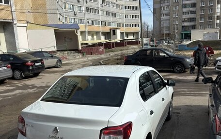 Renault Logan II, 2017 год, 467 000 рублей, 6 фотография
