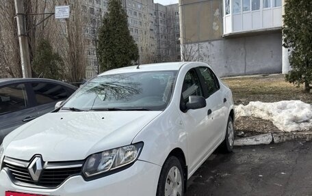 Renault Logan II, 2017 год, 467 000 рублей, 4 фотография