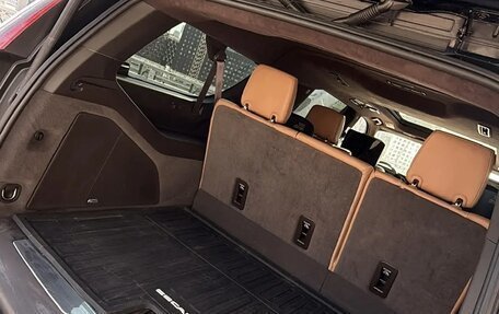 Cadillac Escalade V, 2022 год, 11 000 000 рублей, 22 фотография