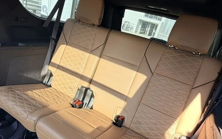 Cadillac Escalade V, 2022 год, 11 000 000 рублей, 16 фотография