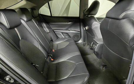 Toyota Camry, 2022 год, 3 450 000 рублей, 16 фотография