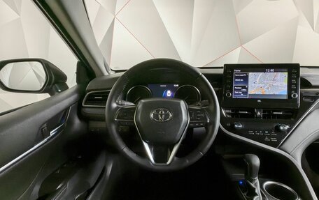 Toyota Camry, 2022 год, 3 450 000 рублей, 20 фотография