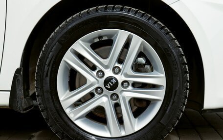 KIA cee'd III, 2021 год, 2 099 000 рублей, 21 фотография