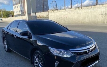Toyota Camry, 2013 год, 1 670 000 рублей, 4 фотография