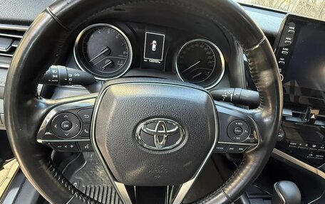 Toyota Camry, 2021 год, 2 560 000 рублей, 8 фотография