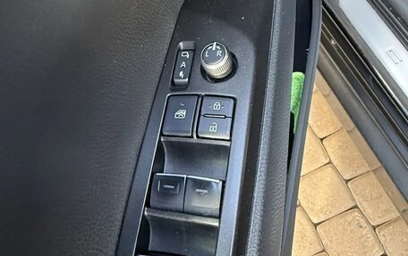 Toyota Camry, 2021 год, 2 560 000 рублей, 11 фотография