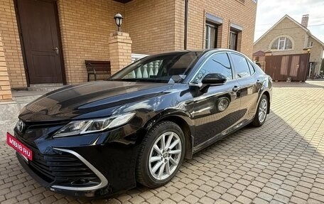 Toyota Camry, 2021 год, 2 560 000 рублей, 3 фотография