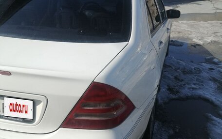 Mercedes-Benz C-Класс, 2003 год, 380 000 рублей, 3 фотография