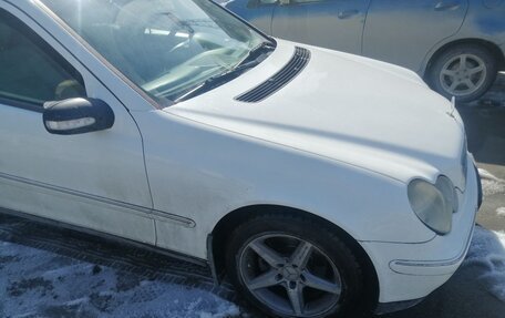 Mercedes-Benz C-Класс, 2003 год, 380 000 рублей, 12 фотография