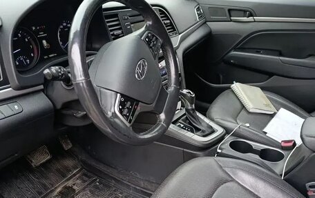 Hyundai Elantra VI рестайлинг, 2018 год, 1 520 000 рублей, 11 фотография