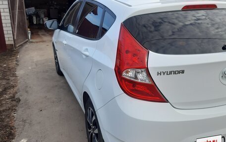 Hyundai Solaris II рестайлинг, 2014 год, 755 000 рублей, 5 фотография