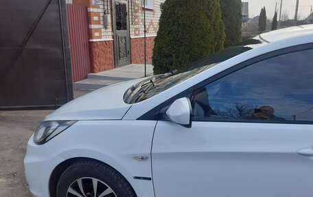 Hyundai Solaris II рестайлинг, 2014 год, 755 000 рублей, 12 фотография