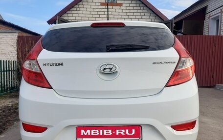 Hyundai Solaris II рестайлинг, 2014 год, 755 000 рублей, 3 фотография