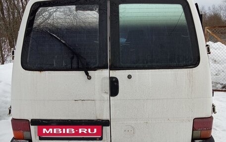 Volkswagen Transporter T4, 2002 год, 750 000 рублей, 4 фотография