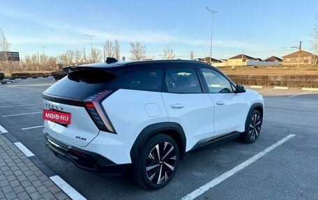 Geely Atlas, 2024 год, 2 990 000 рублей, 5 фотография