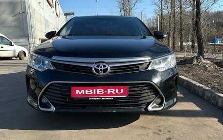 Toyota Camry, 2014 год, 1 700 000 рублей, 2 фотография