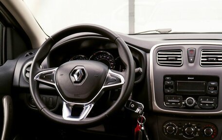 Renault Logan II, 2019 год, 1 099 000 рублей, 17 фотография