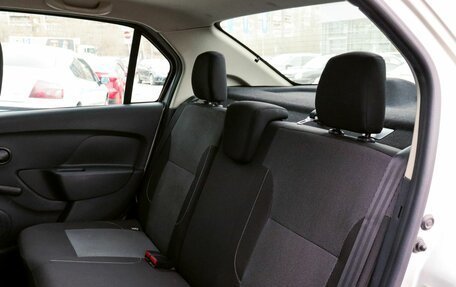 Renault Logan II, 2019 год, 1 099 000 рублей, 15 фотография