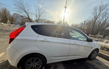 Hyundai Solaris II рестайлинг, 2015 год, 1 180 000 рублей, 4 фотография