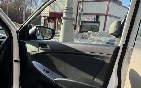 Hyundai Solaris II рестайлинг, 2015 год, 1 180 000 рублей, 18 фотография