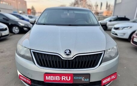 Skoda Rapid I, 2015 год, 985 000 рублей, 2 фотография