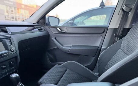 Skoda Rapid I, 2015 год, 985 000 рублей, 23 фотография