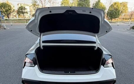 Hyundai Elantra, 2026 год, 1 750 293 рублей, 14 фотография