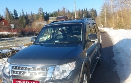 Mitsubishi Pajero IV, 2014 год, 3 100 000 рублей, 2 фотография