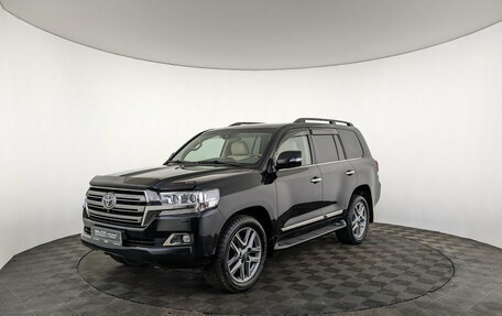Toyota Land Cruiser 200, 2015 год, 5 730 250 рублей, 1 фотография