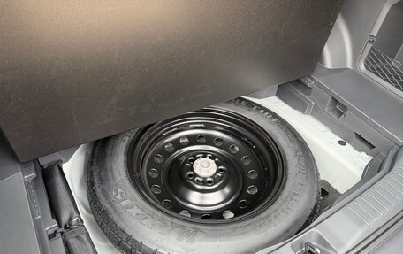 Toyota RAV4, 2026 год, 4 600 000 рублей, 26 фотография