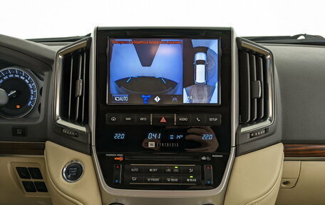 Toyota Land Cruiser 200, 2015 год, 5 730 250 рублей, 15 фотография