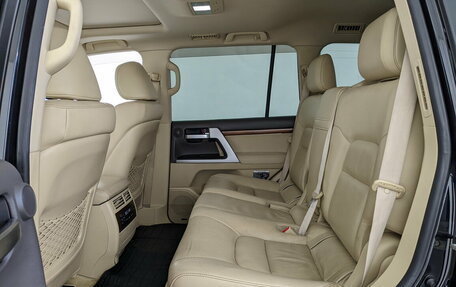 Toyota Land Cruiser 200, 2015 год, 5 730 250 рублей, 12 фотография