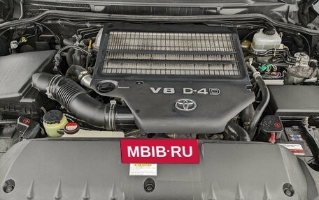 Toyota Land Cruiser 200, 2015 год, 5 730 250 рублей, 9 фотография