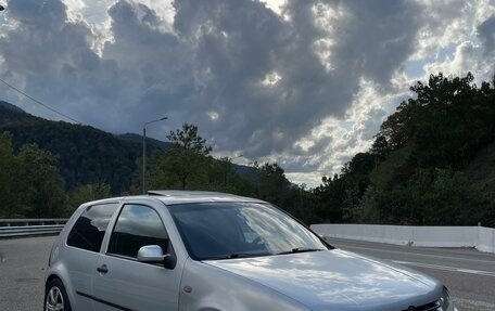 Volkswagen Golf IV, 1998 год, 330 000 рублей, 2 фотография