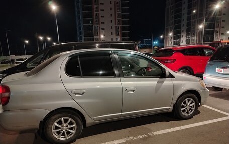 Toyota Platz, 2000 год, 100 000 рублей, 2 фотография