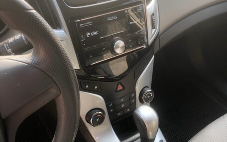 Chevrolet Cruze II, 2014 год, 729 000 рублей, 7 фотография