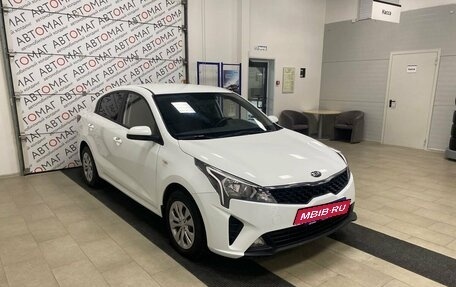 KIA Rio IV, 2020 год, 1 546 000 рублей, 3 фотография