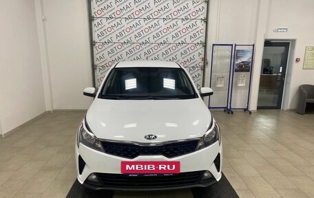 KIA Rio IV, 2020 год, 1 546 000 рублей, 2 фотография