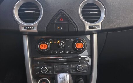 Renault Koleos I рестайлинг 2, 2014 год, 1 100 000 рублей, 11 фотография