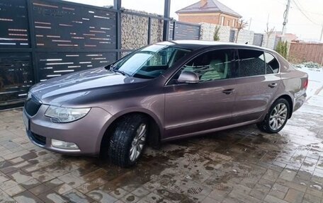 Skoda Superb III рестайлинг, 2012 год, 1 100 000 рублей, 12 фотография