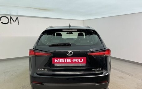 Lexus NX I, 2018 год, 3 790 000 рублей, 4 фотография