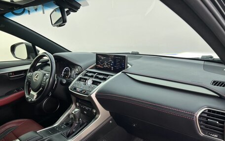 Lexus NX I, 2018 год, 3 790 000 рублей, 14 фотография